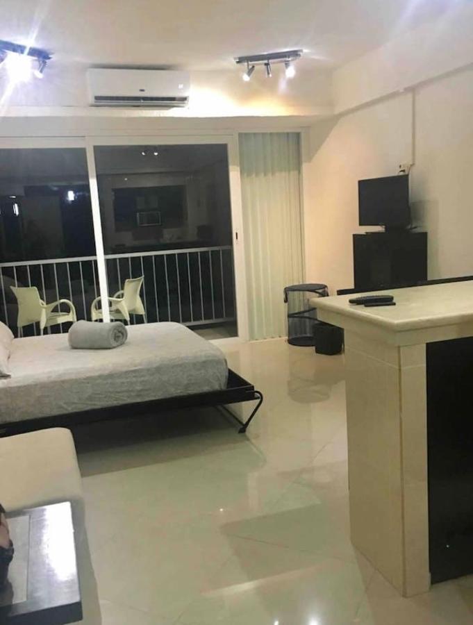 Studio oceanfront prime location Cancún Esterno foto