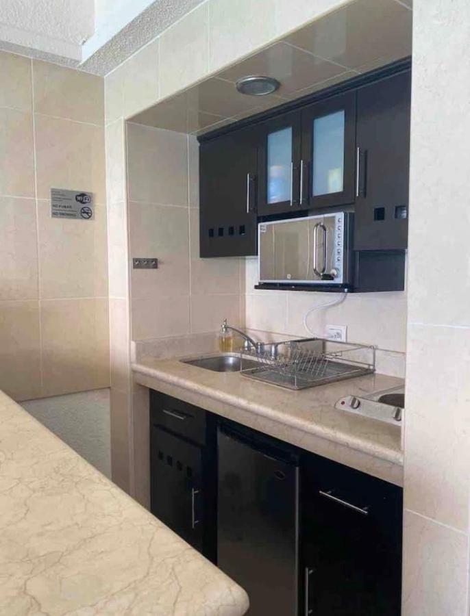Studio oceanfront prime location Cancún Esterno foto