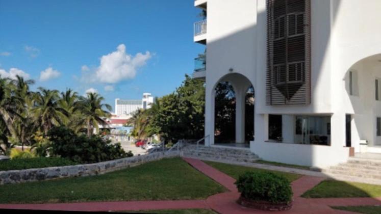 Studio oceanfront prime location Cancún Esterno foto